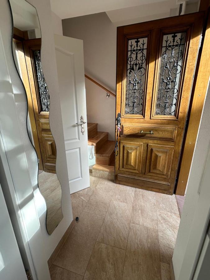 Exklusives Haus, Ruhig Gelegen Im Innenhof, Zentral, Lichtdurchflutet Zustellbett,Babybett Bei Bedarf Karlsruhe Luaran gambar