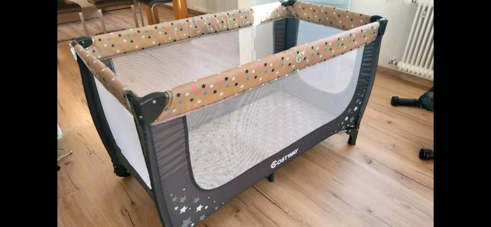 Exklusives Haus, Ruhig Gelegen Im Innenhof, Zentral, Lichtdurchflutet Zustellbett,Babybett Bei Bedarf Karlsruhe Luaran gambar