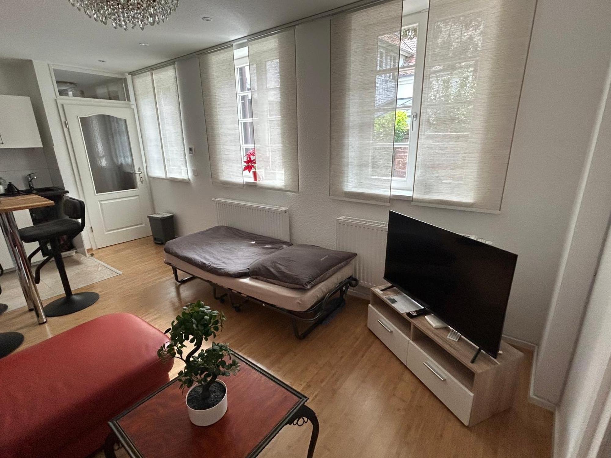 Exklusives Haus, Ruhig Gelegen Im Innenhof, Zentral, Lichtdurchflutet Zustellbett,Babybett Bei Bedarf Karlsruhe Luaran gambar
